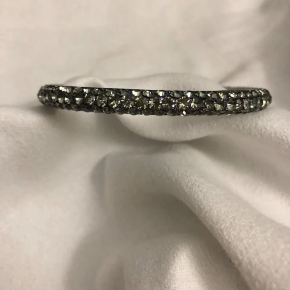Matching Black Crystal Bangle & Rhinestone Choker - Picture 5 of 10